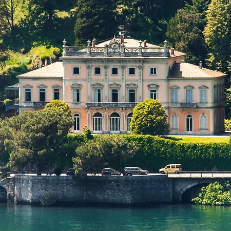 La Dolce - The House Of Travelers *